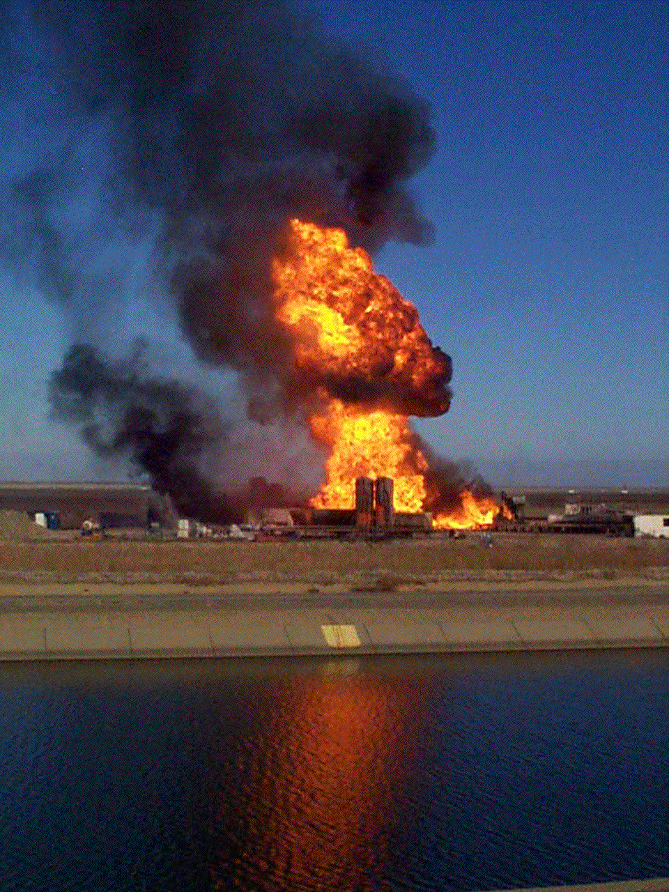 The East Lost Hills Blowout